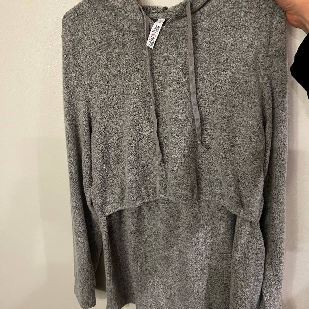 Latched Mama Everyday Hoodie XL